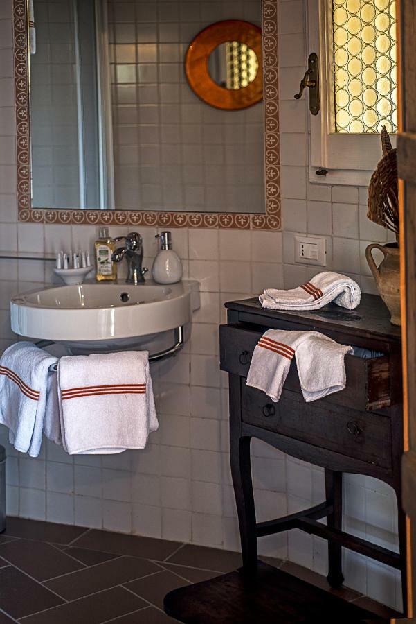 Bed and Breakfast A Casa Da Agata à Loro Ciuffenna Extérieur photo